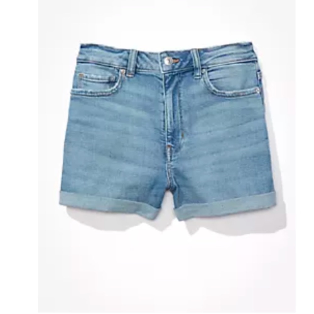 American Eagle Denim Mom‎ Shorts - Distressed Cuff, Size 6, Medium Indigo